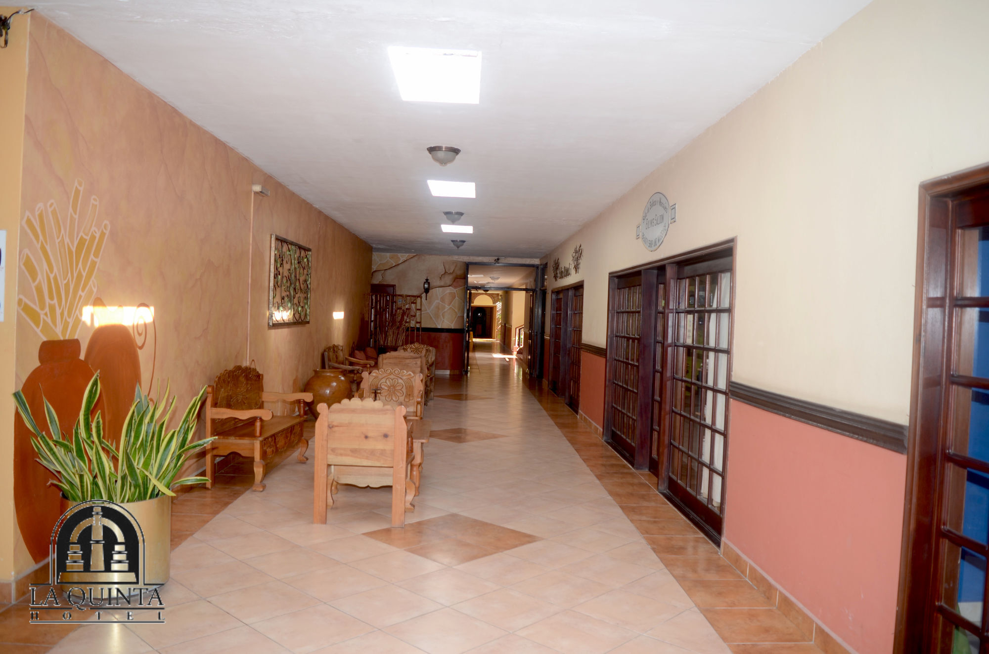 Hotel La Quinta La Ceiba Exterior photo